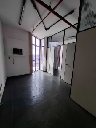 Imóvel Comercial para Alugar,  em Vila Mathias - Santos