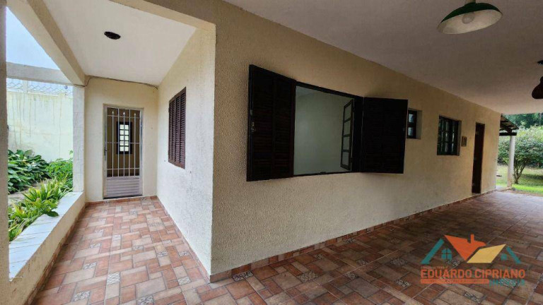 Imagem Chácara com 5 Quartos para Alugar, 191 m² em Massaguaçu - Caraguatatuba