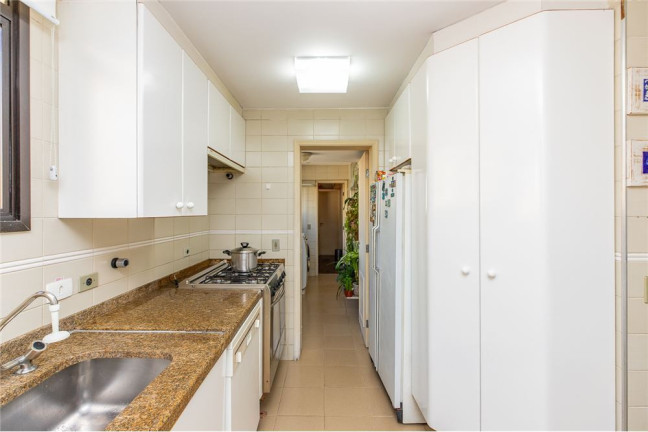 Imagem Imóvel com 3 Quartos à Venda, em Jardim Europa - São Paulo Imagem Imóvel com 3 Quartos à Venda, em Jardim Europa - São Paulo