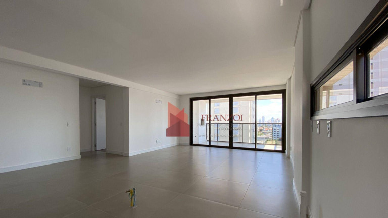 Imagem Apartamento com 3 Quartos à Venda, 126 m² em Fazenda - Itajaí Imagem Apartamento com 3 Quartos à Venda, 126 m² em Fazenda - Itajaí