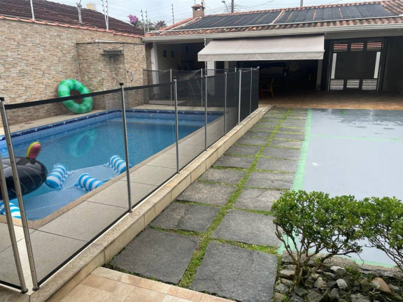 Imagem Casa com 3 Quartos à Venda, 211 m² em Real - Praia Grande Imagem Casa com 3 Quartos à Venda, 211 m² em Real - Praia Grande