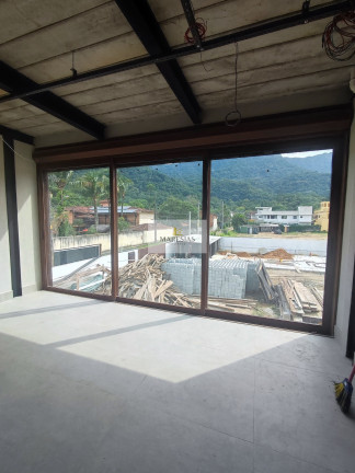 Imagem Casa com 4 Quartos à Venda, 161 m² em Maresias - São Sebastião Imagem Casa com 4 Quartos à Venda, 161 m² em Maresias - São Sebastião