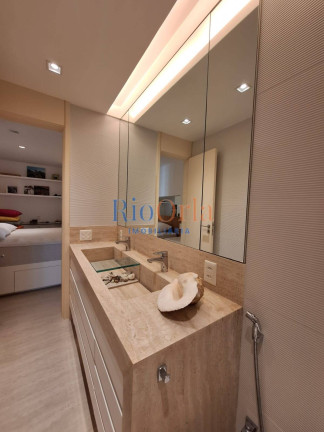 Imagem Apartamento com 4 Quartos à Venda, 142 m² em Barra Da Tijuca - Rio De Janeiro