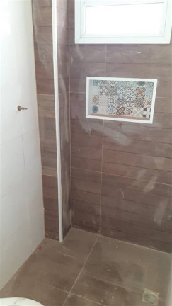 Imagem Casa com 2 Quartos à Venda, 10 m² em Maracanã - Praia Grande Imagem Casa com 2 Quartos à Venda, 10 m² em Maracanã - Praia Grande