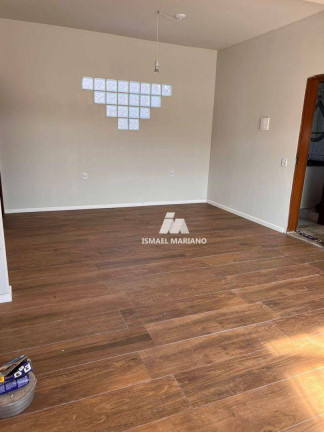 Imagem Casa com 6 Quartos à Venda, 360 m² em Centro - Vila Velha Imagem Casa com 6 Quartos à Venda, 360 m² em Centro - Vila Velha