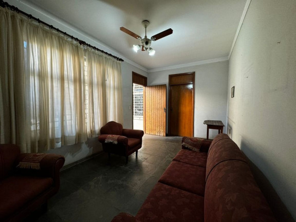 Imagem Casa com 3 Quartos à Venda, 210 m² em Setor Campinas - Goiânia Imagem Casa com 3 Quartos à Venda, 210 m² em Setor Campinas - Goiânia