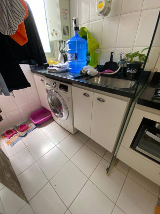 Imagem Apartamento com 2 Quartos à Venda,  em Taboão - Diadema