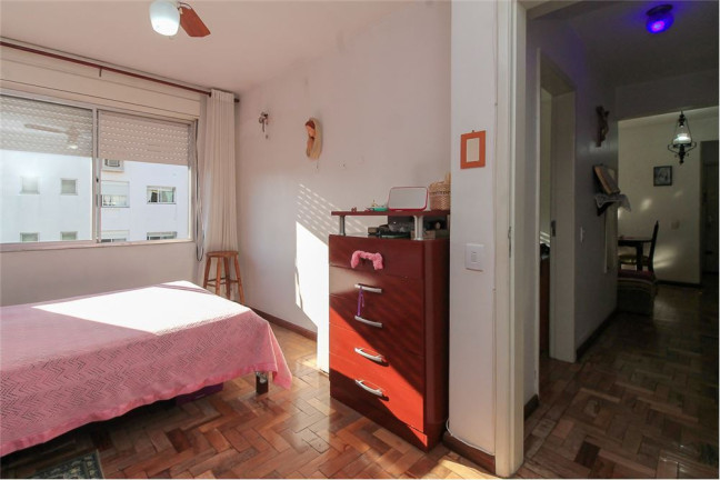 Imagem Imóvel com 2 Quartos à Venda, em Tristeza - Porto Alegre Imagem Imóvel com 2 Quartos à Venda, em Tristeza - Porto Alegre