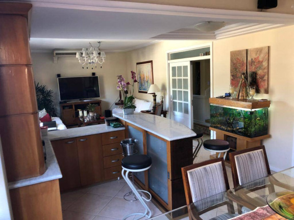 Imagem Casa com 4 Quartos à Venda, 360 m² em São Francisco - Niterói Imagem Casa com 4 Quartos à Venda, 360 m² em São Francisco - Niterói