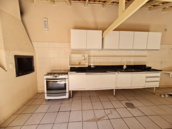 Imagem Casa com 4 Quartos à Venda, 252 m² em Centro - Balneário Camboriú Imagem Casa com 4 Quartos à Venda, 252 m² em Centro - Balneário Camboriú