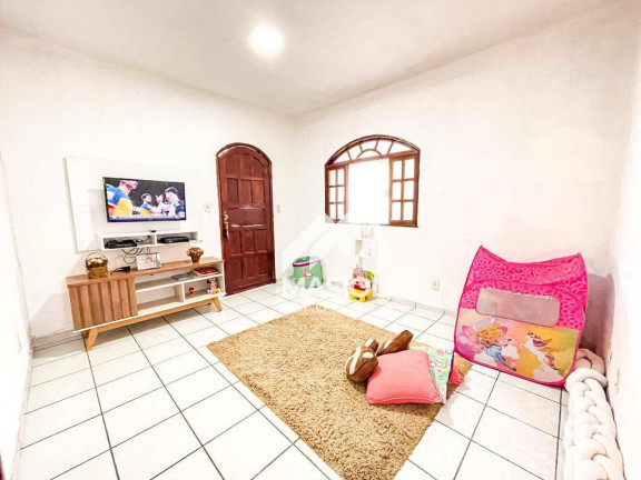Imagem Casa com 5 Quartos à Venda, 200 m² em Ilha Dos Bentos - Vila Velha Imagem Casa com 5 Quartos à Venda, 200 m² em Ilha Dos Bentos - Vila Velha