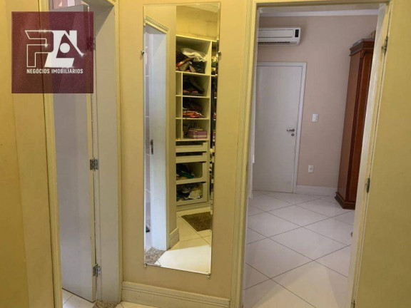 Imagem Casa com 2 Quartos à Venda, 300 m² em Centro - Lorena Imagem Casa com 2 Quartos à Venda, 300 m² em Centro - Lorena