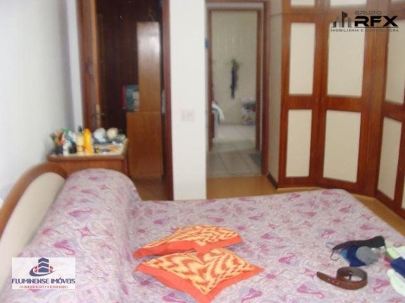 Imagem Casa com 5 Quartos à Venda, 2.400 m² em Vila Progresso - Niterói Imagem Casa com 5 Quartos à Venda, 2.400 m² em Vila Progresso - Niterói