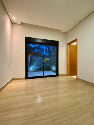 Imagem Casa de Condomínio com 3 Quartos à Venda, 250 m²