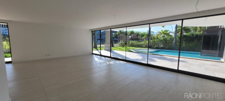 Imagem Casa de Condomínio com 4 Quartos à Venda, 900 m² em Barra Da Tijuca - Rio De Janeiro Imagem Casa de Condomínio com 4 Quartos à Venda, 900 m² em Barra Da Tijuca - Rio De Janeiro