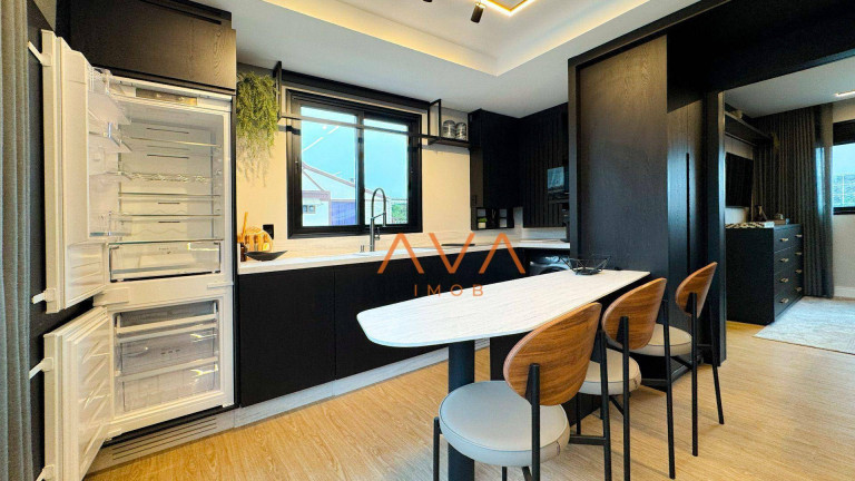 Apartamento com 1 Quarto à Venda, 50 m² em Jurerê - Florianópolis