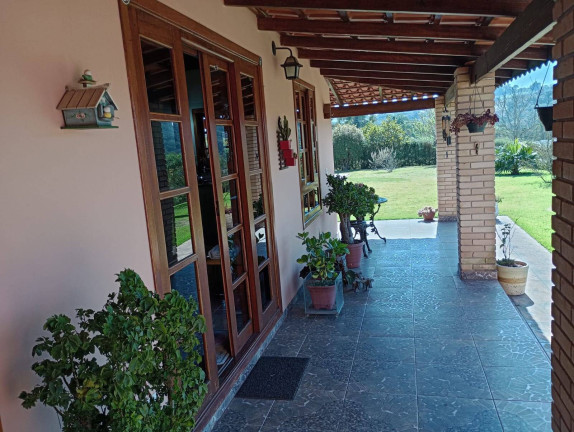 Imagem Chácara com 3 Quartos à Venda, 2.100 m² em Ortizes - Piedade Imagem Chácara com 3 Quartos à Venda, 2.100 m² em Ortizes - Piedade