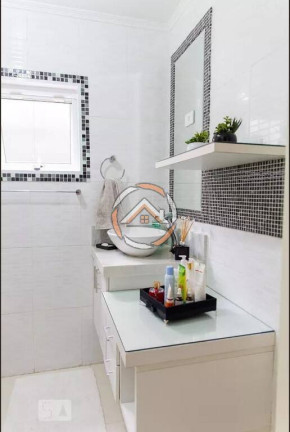 Imagem Sobrado com 3 Quartos à Venda, 178 m² em Parque João Ramalho - Santo André