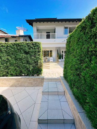Imagem Casa com 4 Quartos para Temporada, 390 m² em Bertioga
