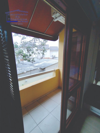 Imagem Casa com 2 Quartos à Venda, 89 m² em Ipanema - Porto Alegre Imagem Casa com 2 Quartos à Venda, 89 m² em Ipanema - Porto Alegre