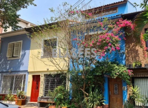 Imagem Casa com 2 Quartos à Venda, 200 m² em Vila Olímpia - São Paulo Imagem Casa com 2 Quartos à Venda, 200 m² em Vila Olímpia - São Paulo