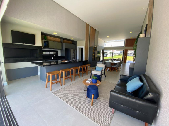 Imagem Casa com 4 Quartos à Venda, 215 m² em Marina - Capao Da Canoa Imagem Casa com 4 Quartos à Venda, 215 m² em Marina - Capao Da Canoa