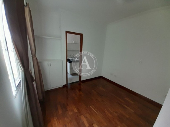Imagem Casa com 3 Quartos à Venda, 135 m² em Vila Ester (zona Norte) - São Paulo Imagem Casa com 3 Quartos à Venda, 135 m² em Vila Ester (zona Norte) - São Paulo