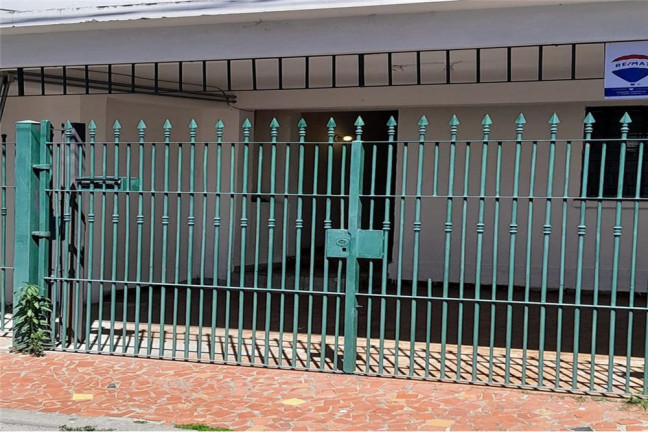Imagem Casa com 4 Quartos à Venda, em Santo Amaro - São Paulo Imagem Casa com 4 Quartos à Venda, em Santo Amaro - São Paulo