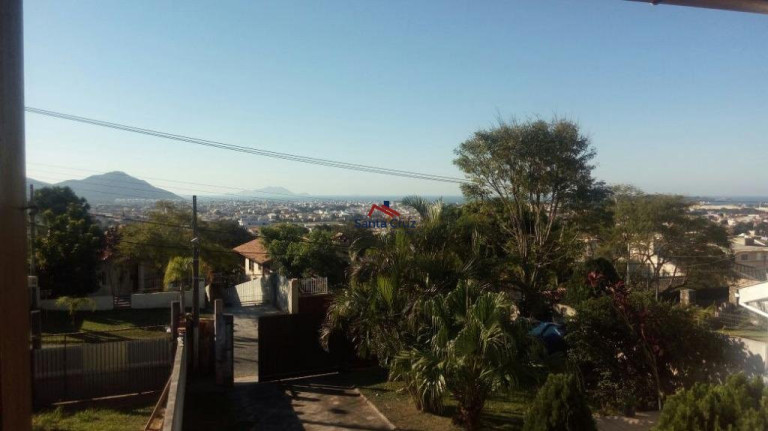 Casa com 3 Quartos à Venda, 480 m² em Ingleses Do Rio Vermelho - Florianópolis