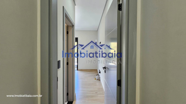 Imagem Casa com 3 Quartos à Venda, 225 m² em Vila Petrópolis - Atibaia