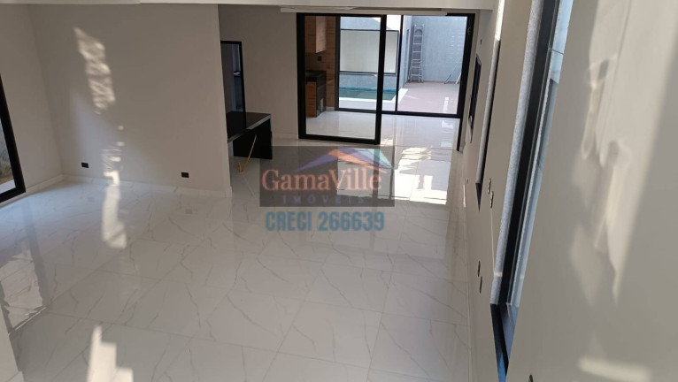 Imagem Casa de Condomínio com 3 Quartos à Venda, 210 m² em Parque Residencial Itapeti - Mogi Das Cruzes Imagem Casa de Condomínio com 3 Quartos à Venda, 210 m² em Parque Residencial Itapeti - Mogi Das Cruzes