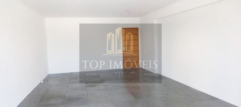 Sala Comercial à Venda, 48 m² em Jardim São Dimas - São José Dos Campos