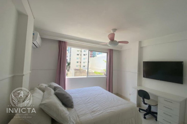 Imagem Apartamento com 3 Quartos à Venda, 154 m² em Centro - Balneário Camboriú Imagem Apartamento com 3 Quartos à Venda, 154 m² em Centro - Balneário Camboriú