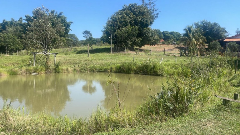Imagem Imóvel com 3 Quartos à Venda, 45.000 m² em Rio Verde - Bauru Imagem Imóvel com 3 Quartos à Venda, 45.000 m² em Rio Verde - Bauru