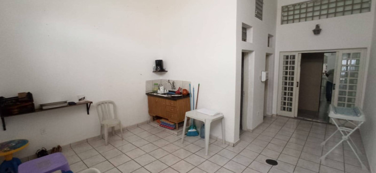 Imagem Casa com 2 Quartos à Venda, em Cecap - Taubaté Imagem Casa com 2 Quartos à Venda, em Cecap - Taubaté
