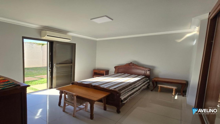 Imagem Casa com 3 Quartos à Venda, 255 m² em Vila Planalto - Dourados