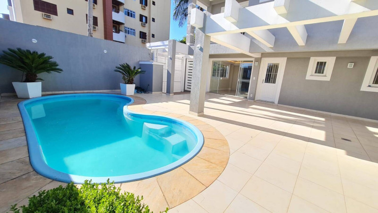 Imagem Sobrado com 5 Quartos à Venda, 267 m² em Marechal Rondon - Canoas Imagem Sobrado com 5 Quartos à Venda, 267 m² em Marechal Rondon - Canoas