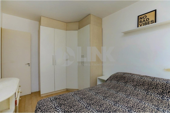 Imagem Apartamento com 2 Quartos à Venda, 56 m² em Camaquã - Porto Alegre