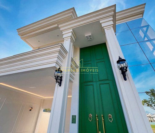 Imagem Casa com 3 Quartos à Venda, 281 m² em Pedra Branca - Palhoça Imagem Casa com 3 Quartos à Venda, 281 m² em Pedra Branca - Palhoça