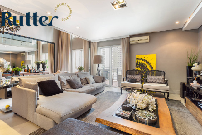 Apartamento à Venda,  em Vila Uberabinha - São Paulo