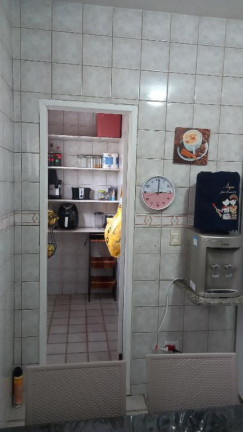 Imagem Casa com 3 Quartos à Venda, 232 m² em Imbiribeira - Recife