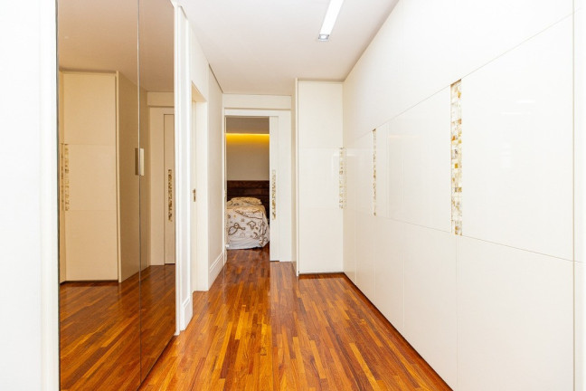 Imagem Imóvel com 3 Quartos à Venda, 240 m² em Vila Mariana - São Paulo