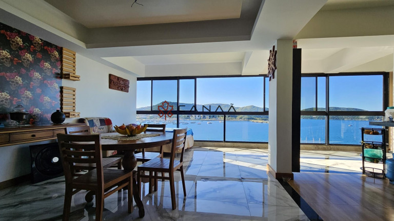 Imagem Casa com 2 Quartos à Venda, 400 m² em Centro - Arraial Do Cabo Imagem Casa com 2 Quartos à Venda, 400 m² em Centro - Arraial Do Cabo