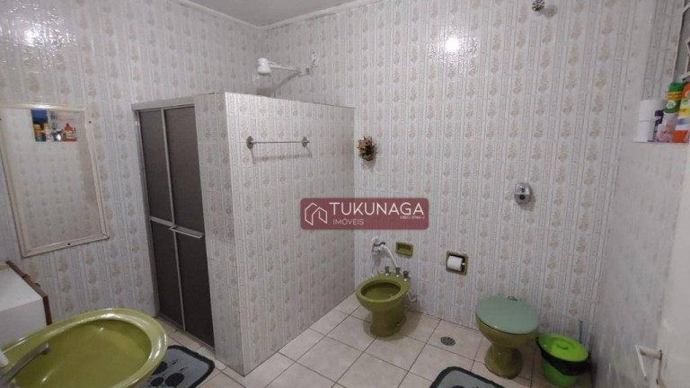 Imagem Casa com 6 Quartos à Venda, 230 m² em Vila Rosália - Guarulhos Imagem Casa com 6 Quartos à Venda, 230 m² em Vila Rosália - Guarulhos