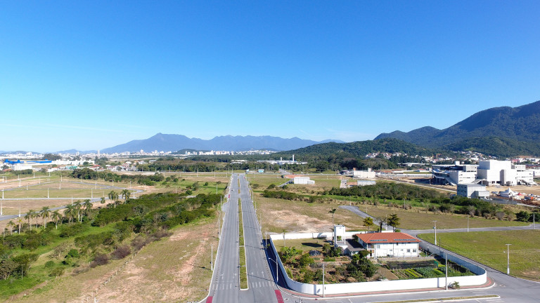 Imagem Terreno à Venda, 365 m² em Sertão Do Maruim - São José