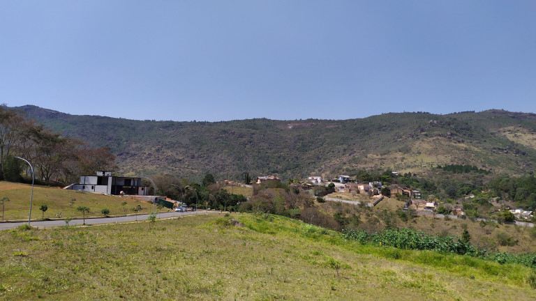 Imagem Terreno à Venda, 704 m² em San Fernando Valley - Atibaia Imagem Terreno à Venda, 704 m² em San Fernando Valley - Atibaia