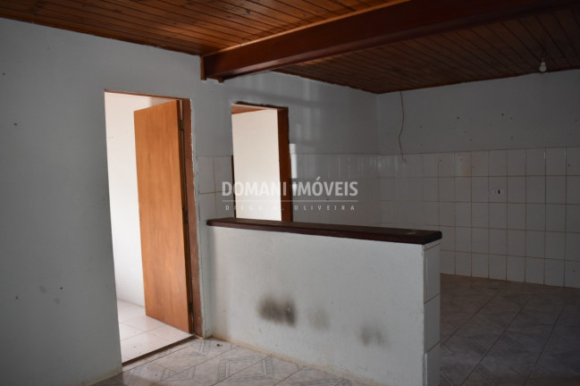 Imagem Casa com 2 Quartos à Venda, 175 m² em Região Da Abernéssia - Campos Do Jordão Imagem Casa com 2 Quartos à Venda, 175 m² em Região Da Abernéssia - Campos Do Jordão
