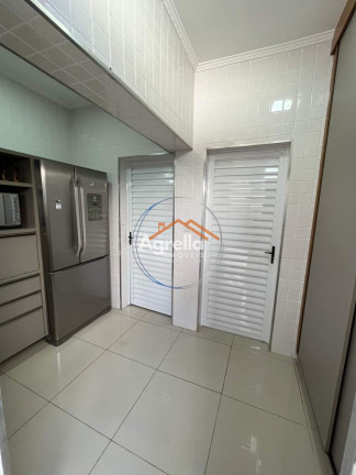 Imagem Casa com 3 Quartos à Venda, 252 m² em Centro - Mogi Guaçu Imagem Casa com 3 Quartos à Venda, 252 m² em Centro - Mogi Guaçu
