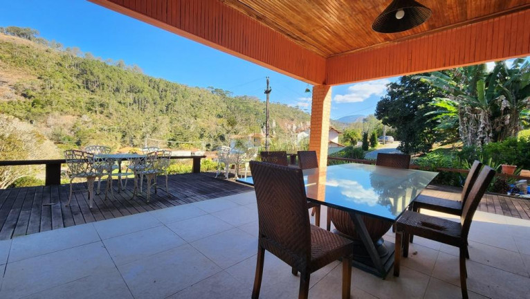 Imagem Casa com 5 Quartos à Venda, 550 m² em Cruzeiro - Teresópolis Imagem Casa com 5 Quartos à Venda, 550 m² em Cruzeiro - Teresópolis
