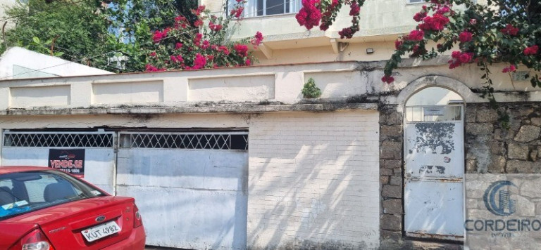 Imagem Casa com 4 Quartos à Venda, 130 m² em Jardim Vinte E Cinco De Agosto - Duque De Caxias